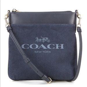 Signature Kitt Messenger Crossbody Bag